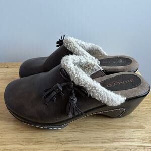 Rialto Comfort Mules Women's Size 8 Brown Leather Slip On Comfort Shoes
